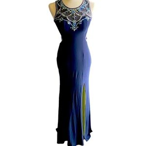 BETSY & ADAM-STUNNING JEWELED GOWN-SIZE 2
